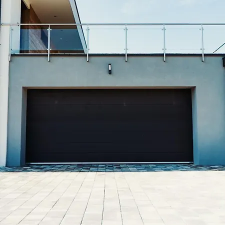 Fitromax Apartmanhaz Ajka Exteriér fotografie