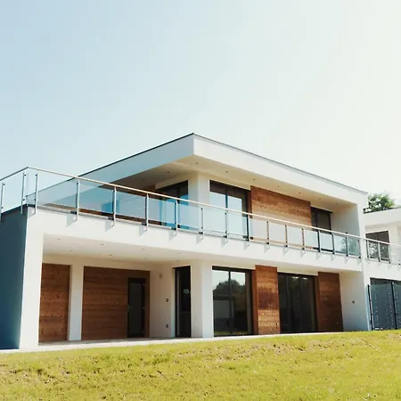 Fitromax Apartmanhaz Ajka Exteriér fotografie