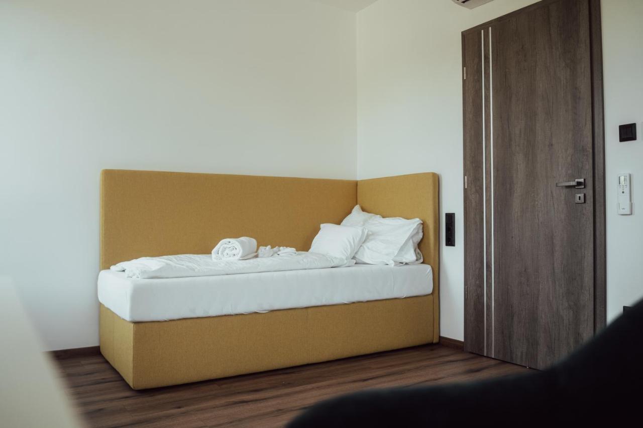 Fitromax Apartmanhaz * Ajka